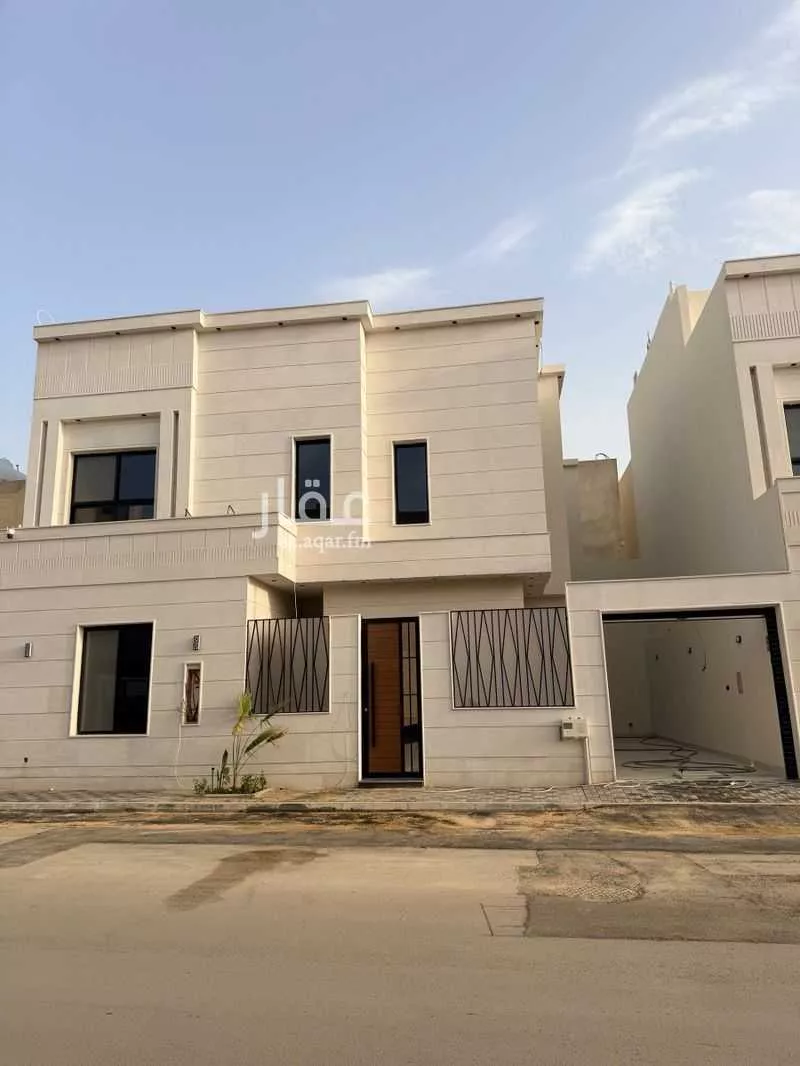 فيلا للبيع في شارع ممر120, حي ظهرة لبن, مدينة الرياض, منطقة الرياض 1 صورة