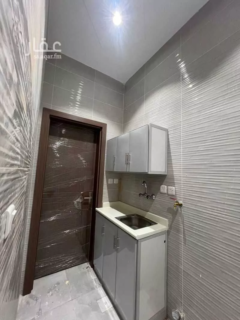 عمارة للإيجار في شارع ارطاه النخعى, حي وادي البطان, مدينة المدينه المنوره, منطقة المدينة المنورة 1 صورة