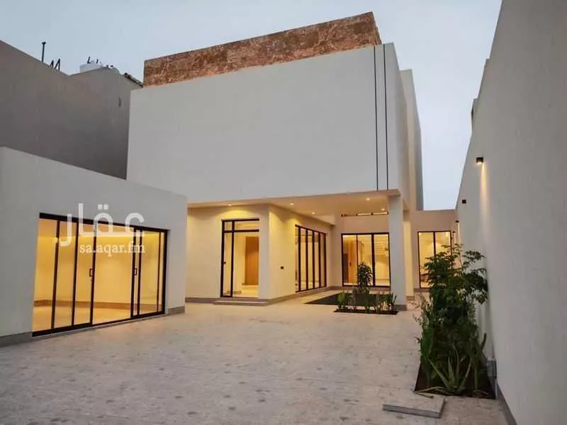 فيلا للبيع في شارع عمرو بن العاص, حي النرجس, مدينة الرياض, منطقة الرياض 1 صورة
