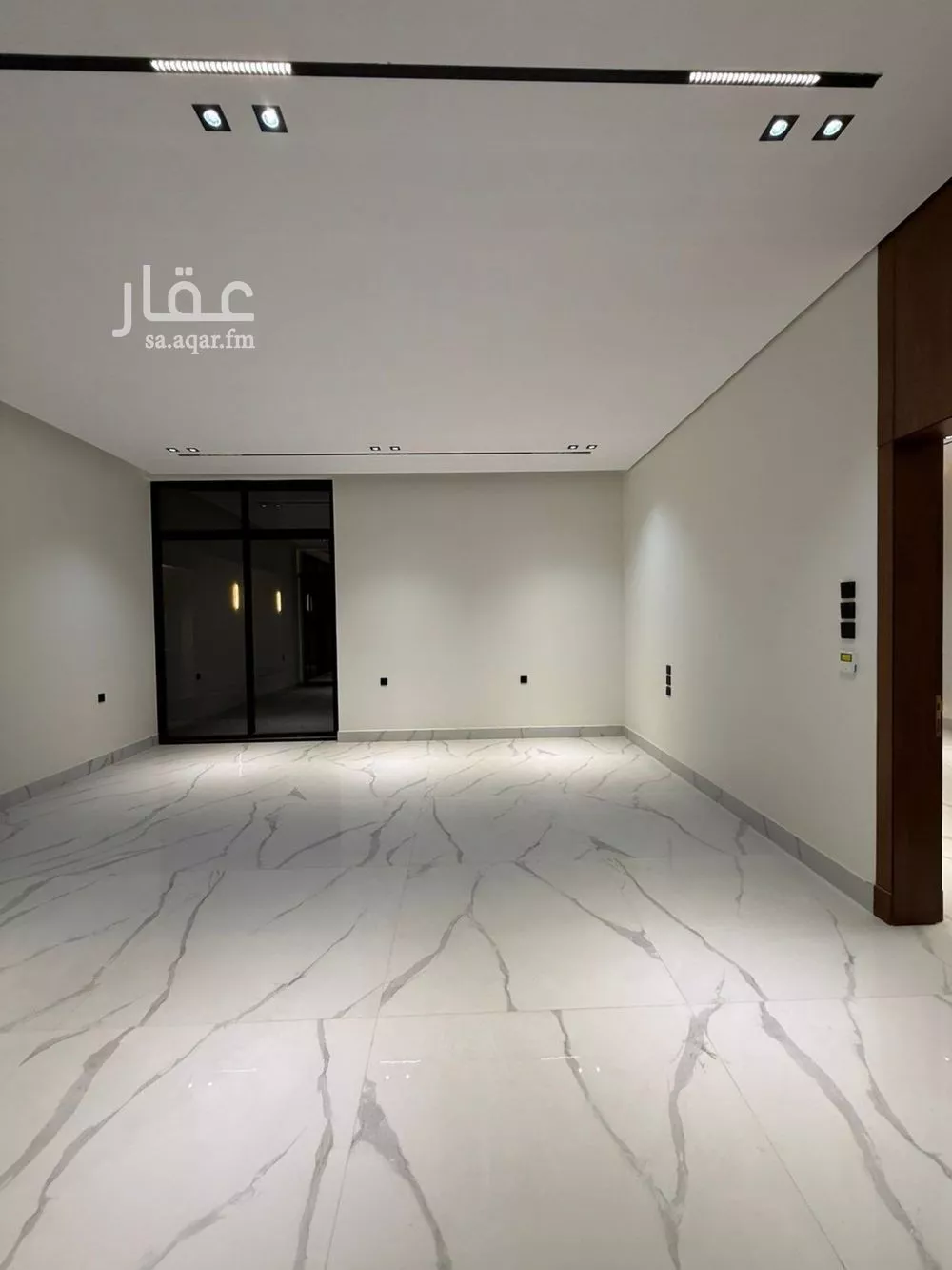 فيلا للبيع في شارع عبدالله بن صدقة, حي النرجس, مدينة الرياض, منطقة الرياض 1 صورة