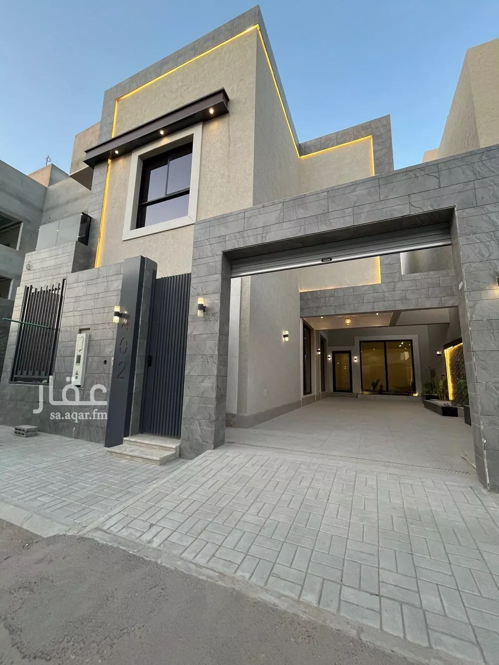 فيلا للبيع في شارع عبداللطيف بن المبارك, حي المهدية, مدينة الرياض, منطقة الرياض 1 صورة