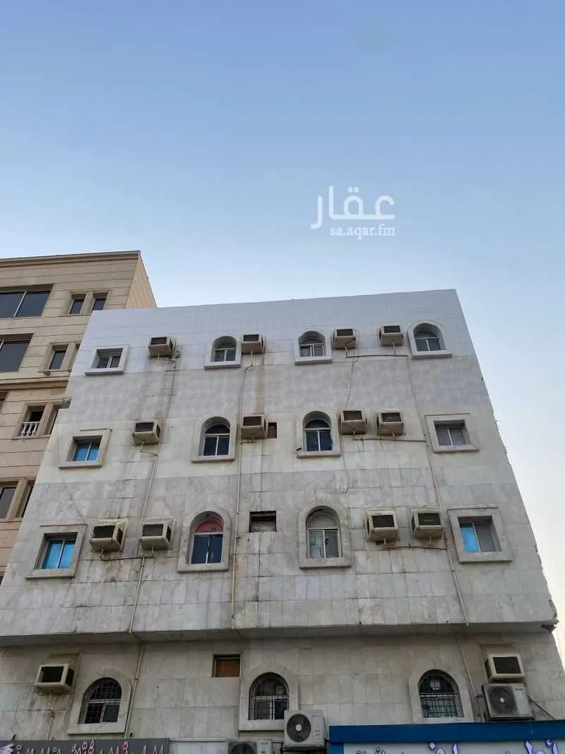 عمارة للبيع في شارع الامير ماجد فرعي, حي الربوة, مدينة جدة, منطقة مكة المكرمة 1 صورة