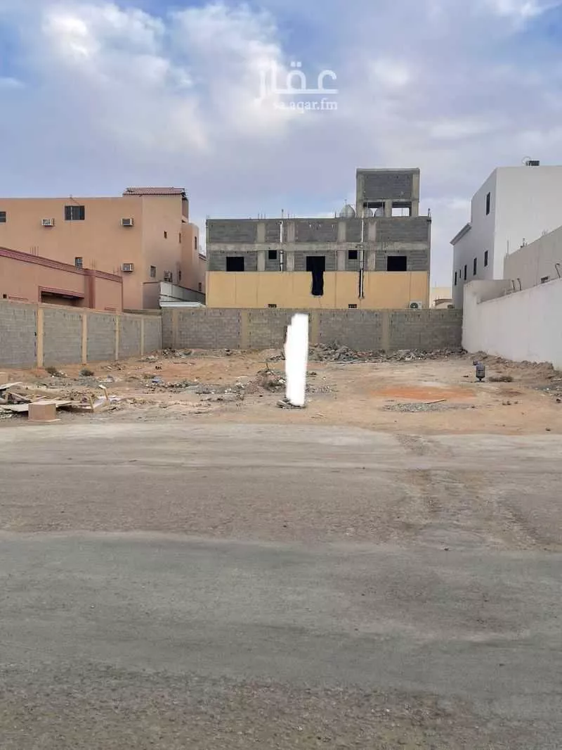 أرض للبيع في شارع عثمان ابن مظعون, حي نوارة, مدينة المزاحمية, منطقة الرياض 1 صورة