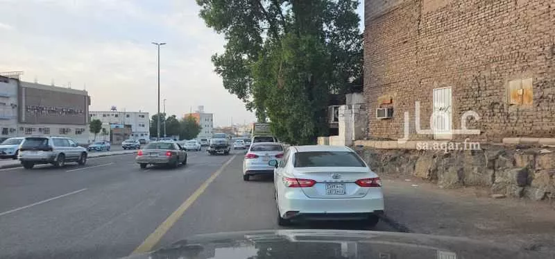 عمارة للبيع في شارع الامير عبدالمجيد بن عبدالعزيز, مدينة المدينه المنوره, منطقة المدينة المنورة 1 صورة