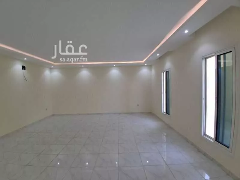 فيلا للإيجار في حي الصواري, مدينة الخبر, المنطقة الشرقية 1 صورة