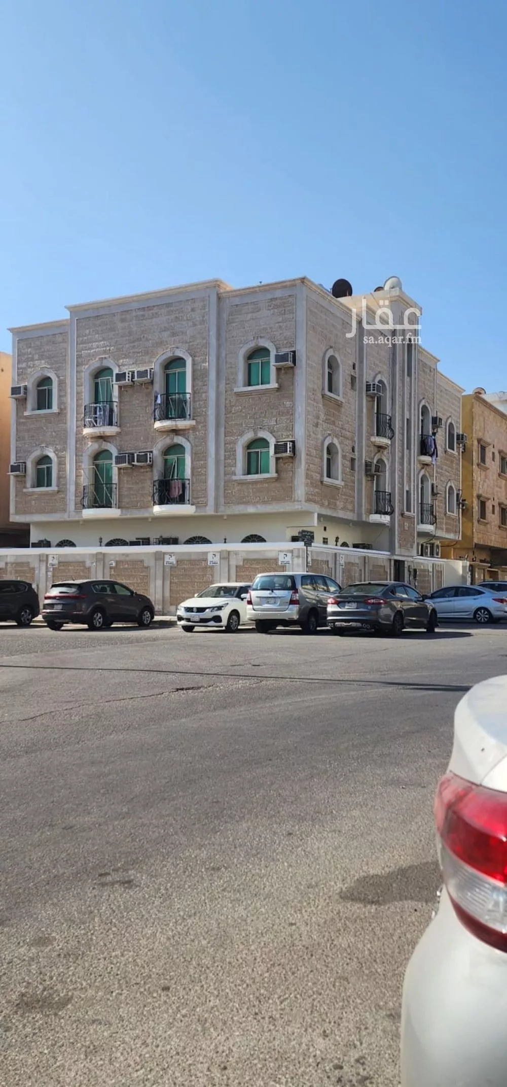عمارة للبيع في شارع بقيق, حي الخبر الجنوبية, مدينة الخبر, المنطقة الشرقية 1 صورة