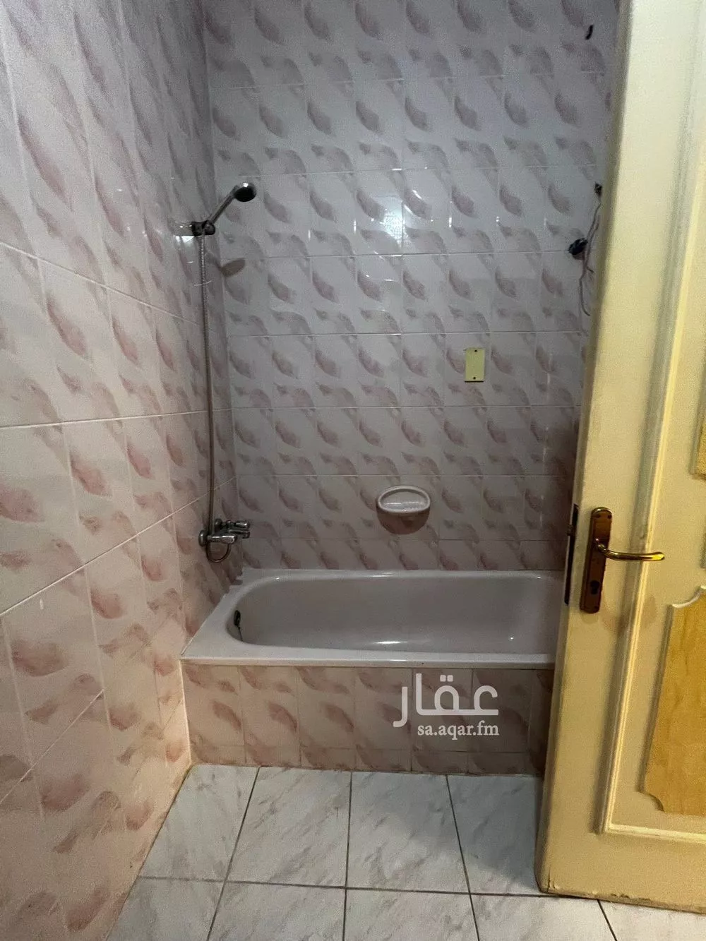 شقة للبيع في شارع يحي الأصفهانى, حي الصفاء, مدينة جدة, منطقة مكة المكرمة 1 صورة