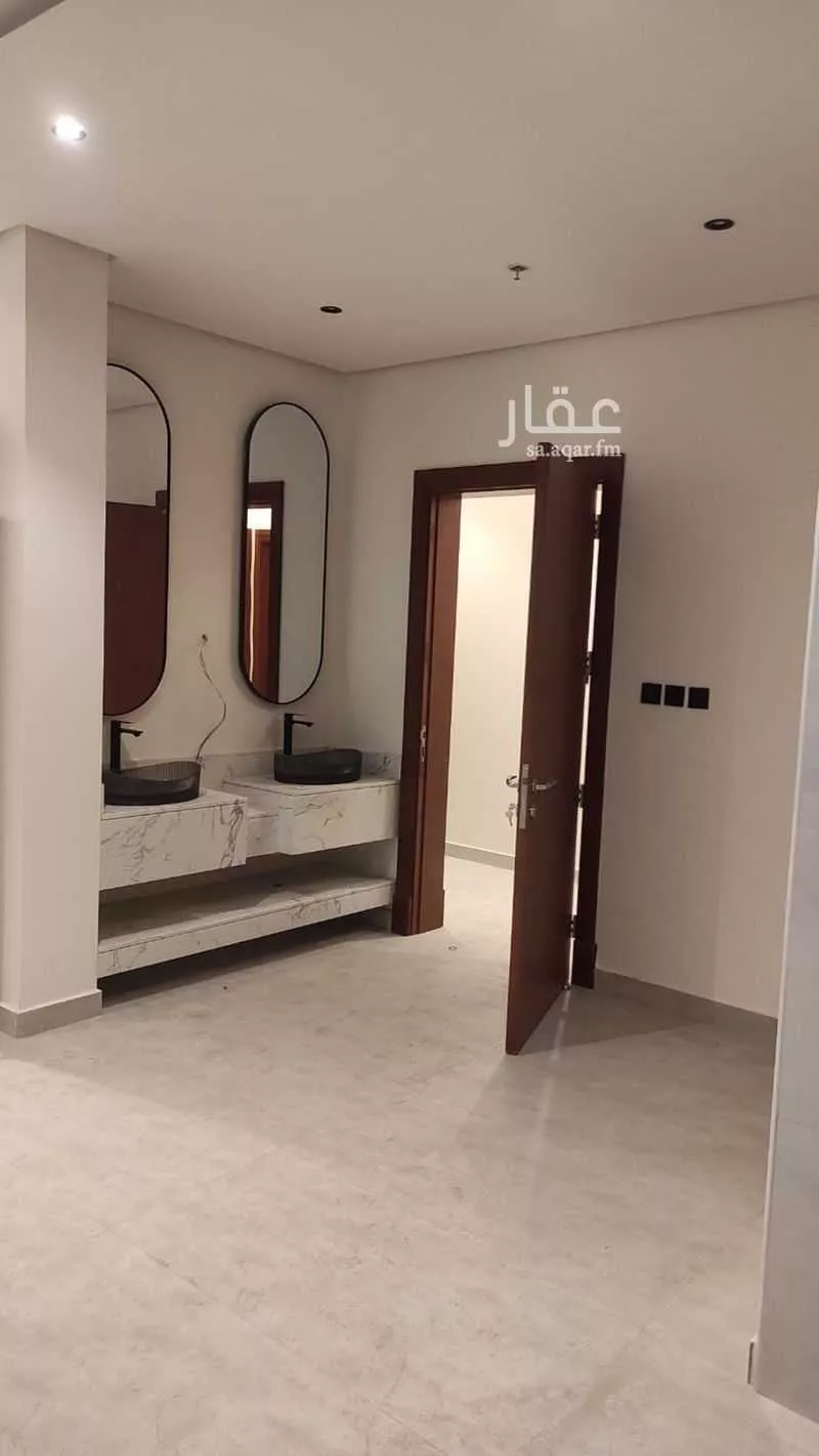 شقة للبيع في شارع النعيرية, حي الحمراء, مدينة الخبر, المنطقة الشرقية 1 صورة