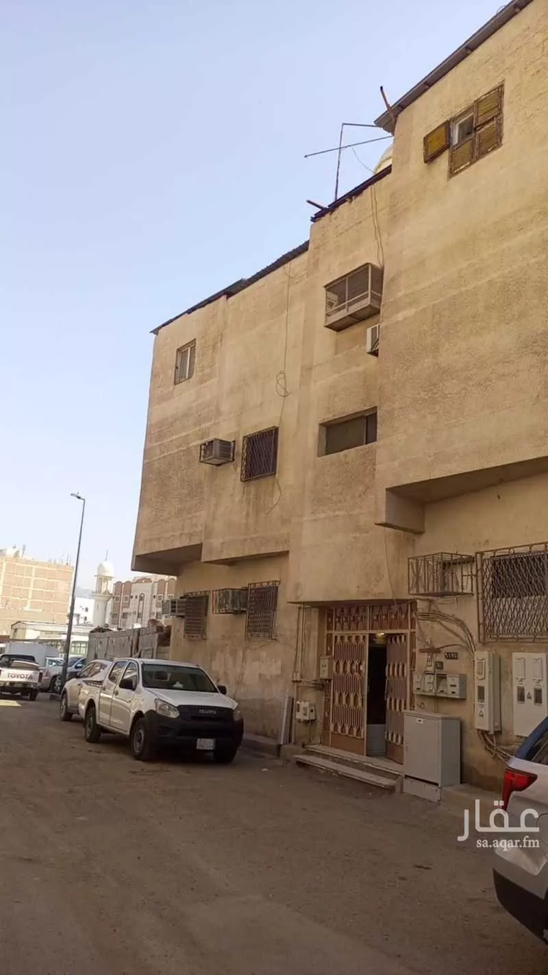 عمارة للبيع في شارع الرميصاء بنت ملحان, حي بنى معاوية, مدينة المدينه المنوره, منطقة المدينة المنورة 1 صورة