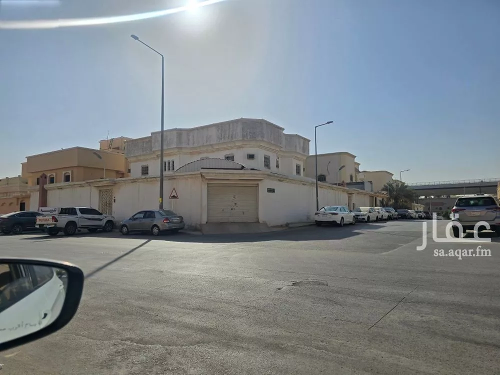 فيلا للبيع في حي غرناطة, مدينة الرياض, منطقة الرياض 1 صورة
