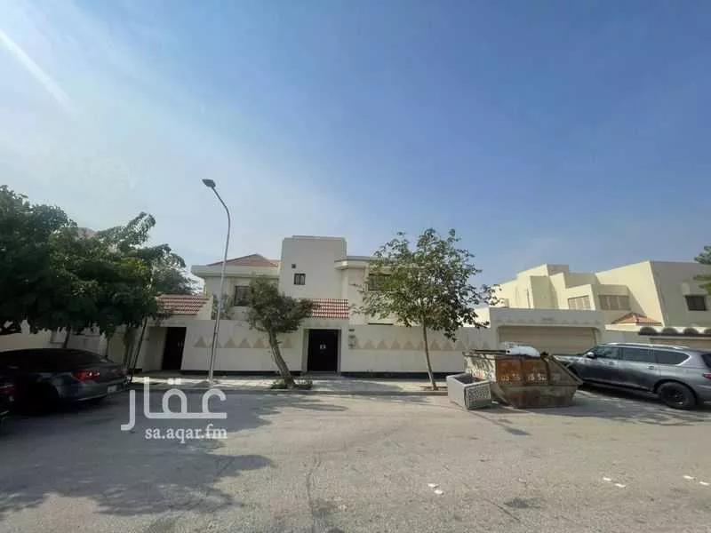 فيلا للبيع في شارع شــارع القــدس 4, حي الأندلس, مدينة مدينه الجبيل الصناعيه, المنطقة الشرقية 1 صورة