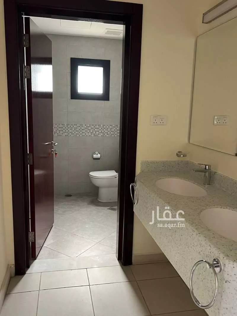 فيلا للإيجار في شارع شارع الريحان 2ب, حي المطرفية, مدينة مدينه الجبيل الصناعيه, المنطقة الشرقية 1 صورة