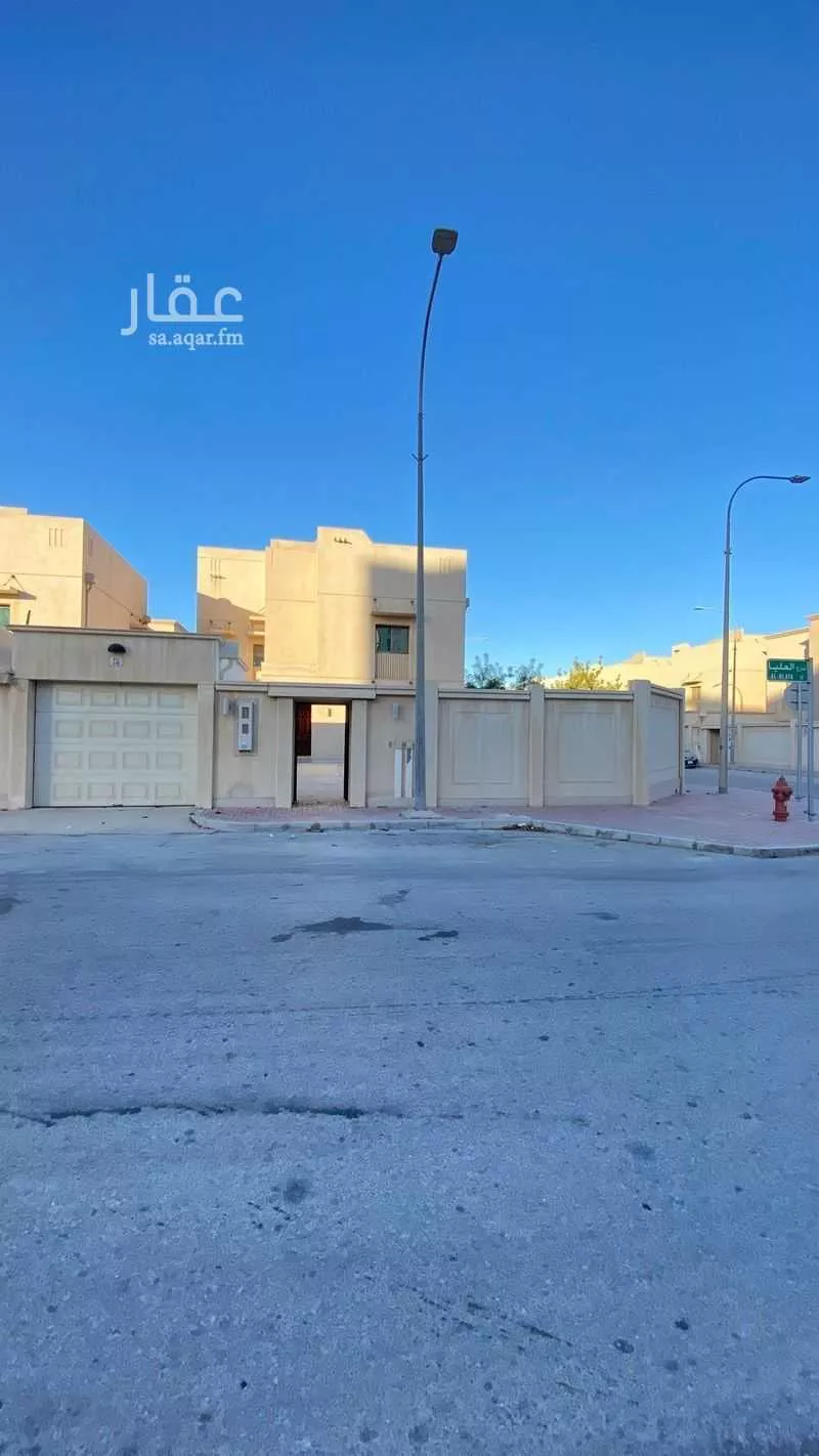فيلا للإيجار في شارع مدينة الجبيل الصناعية 1095, حي جلمودة, مدينة مدينه الجبيل الصناعيه, المنطقة الشرقية 1 صورة
