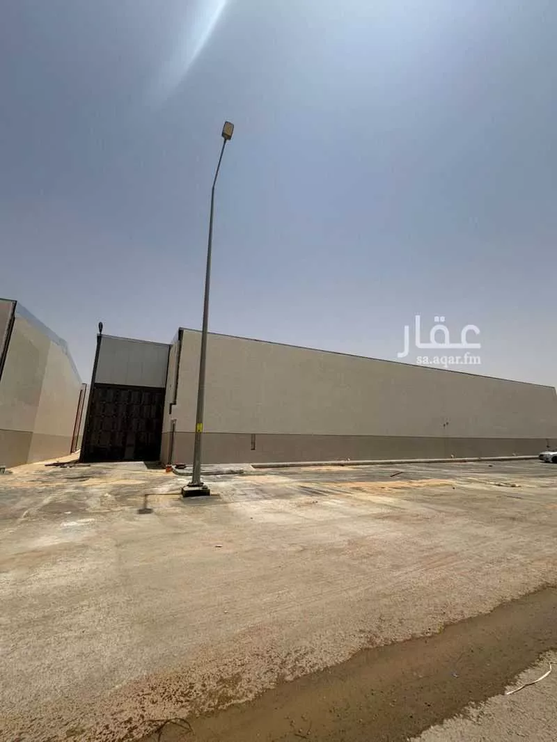 مستودع للإيجار في شارع النظيم, حي النظيم, مدينة الرياض, منطقة الرياض 1 صورة