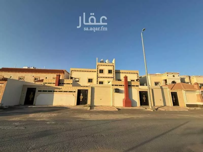 عمارة للبيع في شارع شقائق النعمان ، حي النزهة ، طريب ، طريب 1 صورة