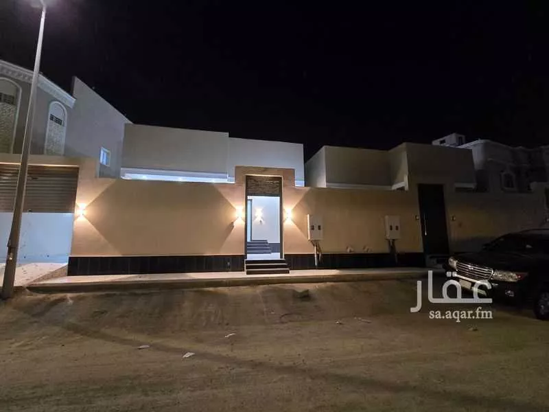 فيلا للبيع في شارع أبي الفرج بن أبي الحسين, حي الصالحية, مدينة جدة, منطقة مكة المكرمة 1 صورة