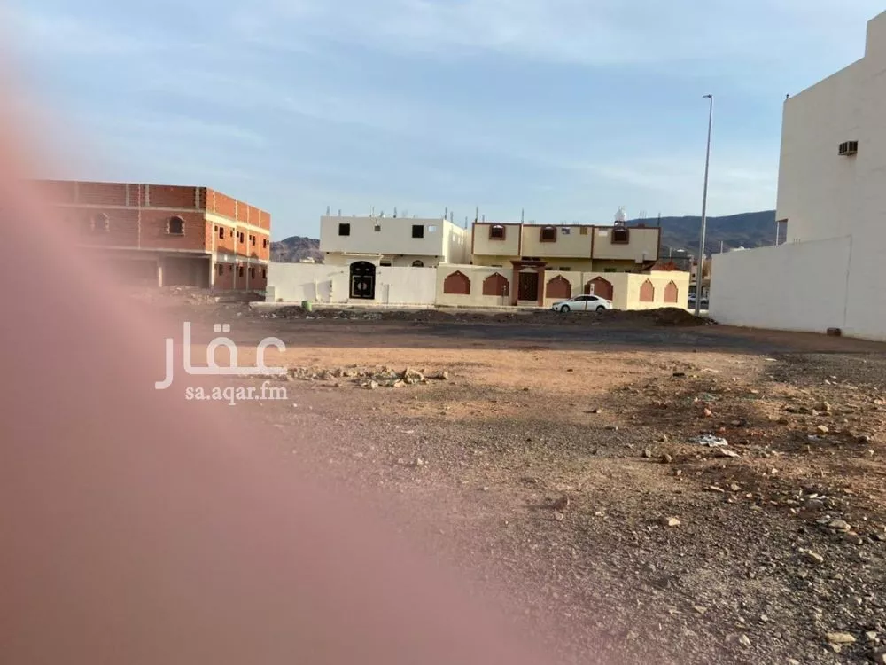أرض للإيجار في شارع الترمذي, حي العزيزية, مدينة المدينة المنورة, منطقة المدينة المنورة 1 صورة