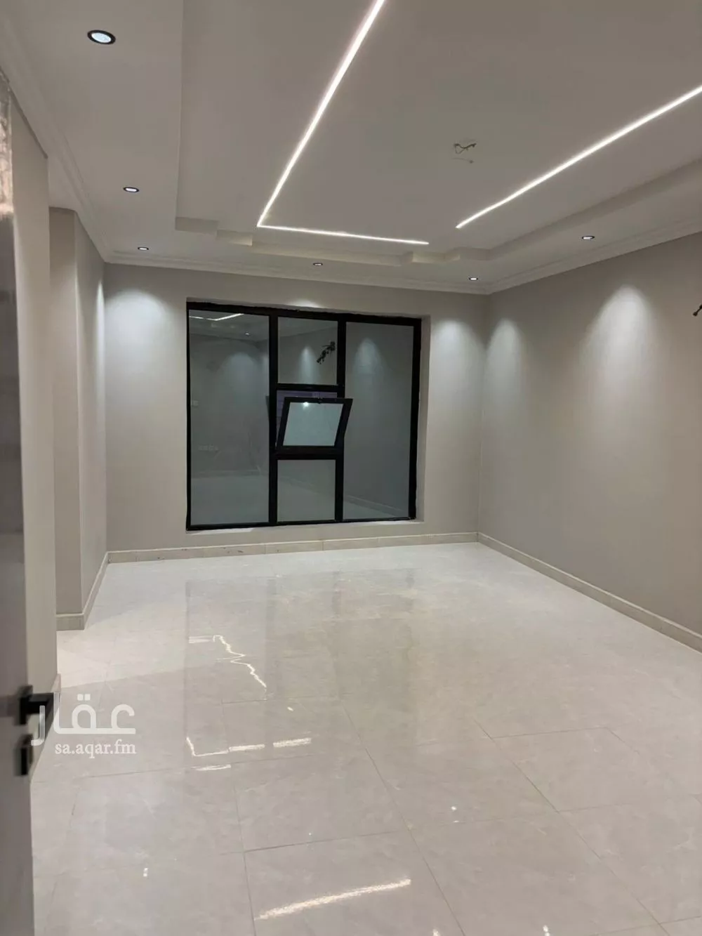 فيلا للبيع في شارع اسحاق بن ابي اسرائيل, حي وادي مهزور, مدينة المدينه المنوره, منطقة المدينة المنورة 1 صورة