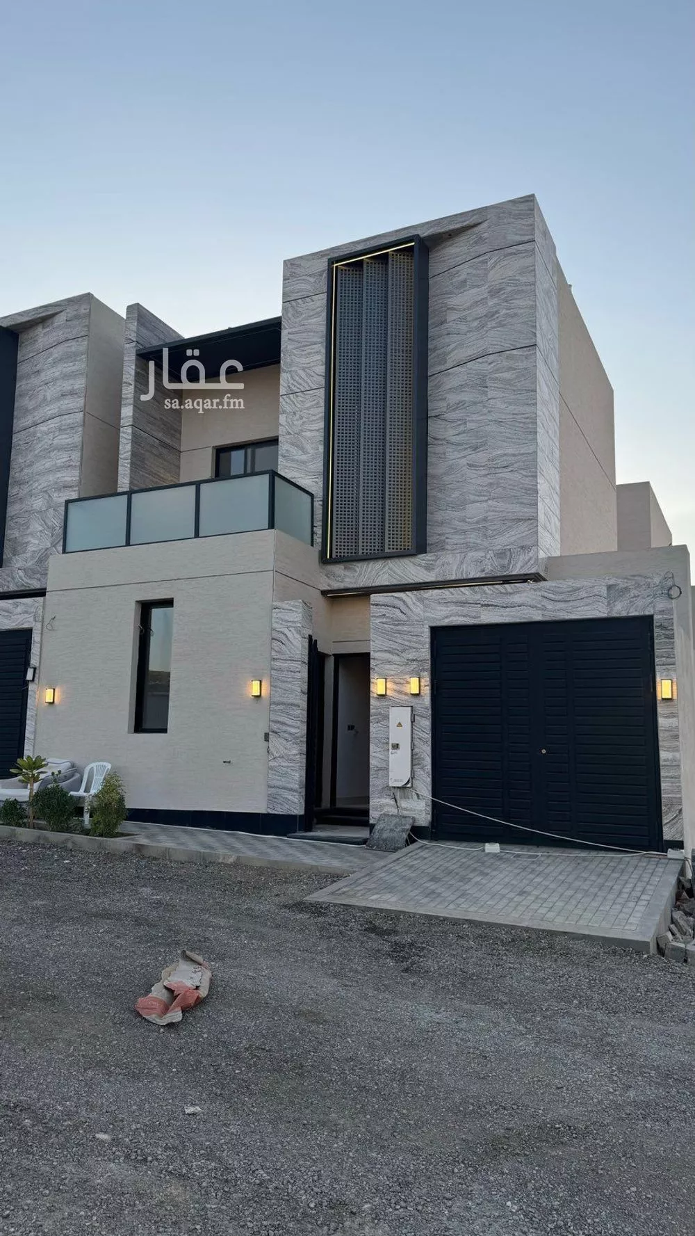 فيلا للبيع في شارع محمد بن أبي بكر القيم, حي المهدية, مدينة الرياض, منطقة الرياض 1 صورة