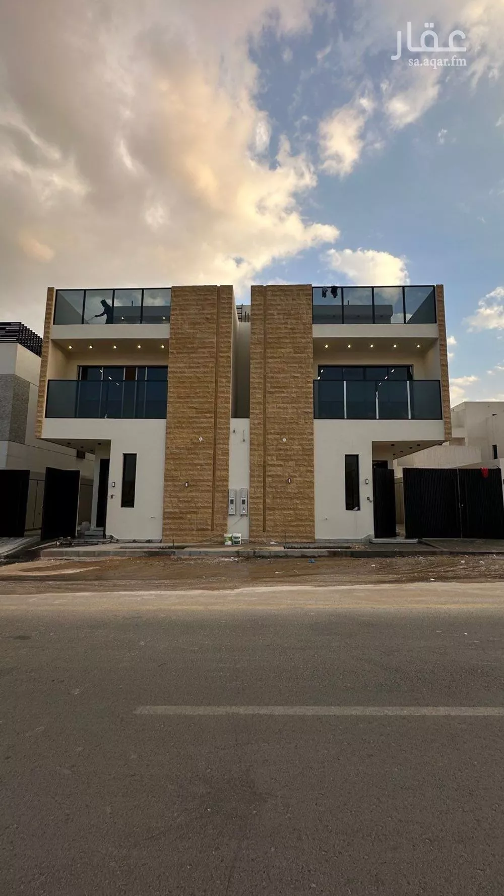 فيلا للبيع في شارع جعفر الأفضلي, حي المهدية, مدينة الرياض, منطقة الرياض 1 صورة