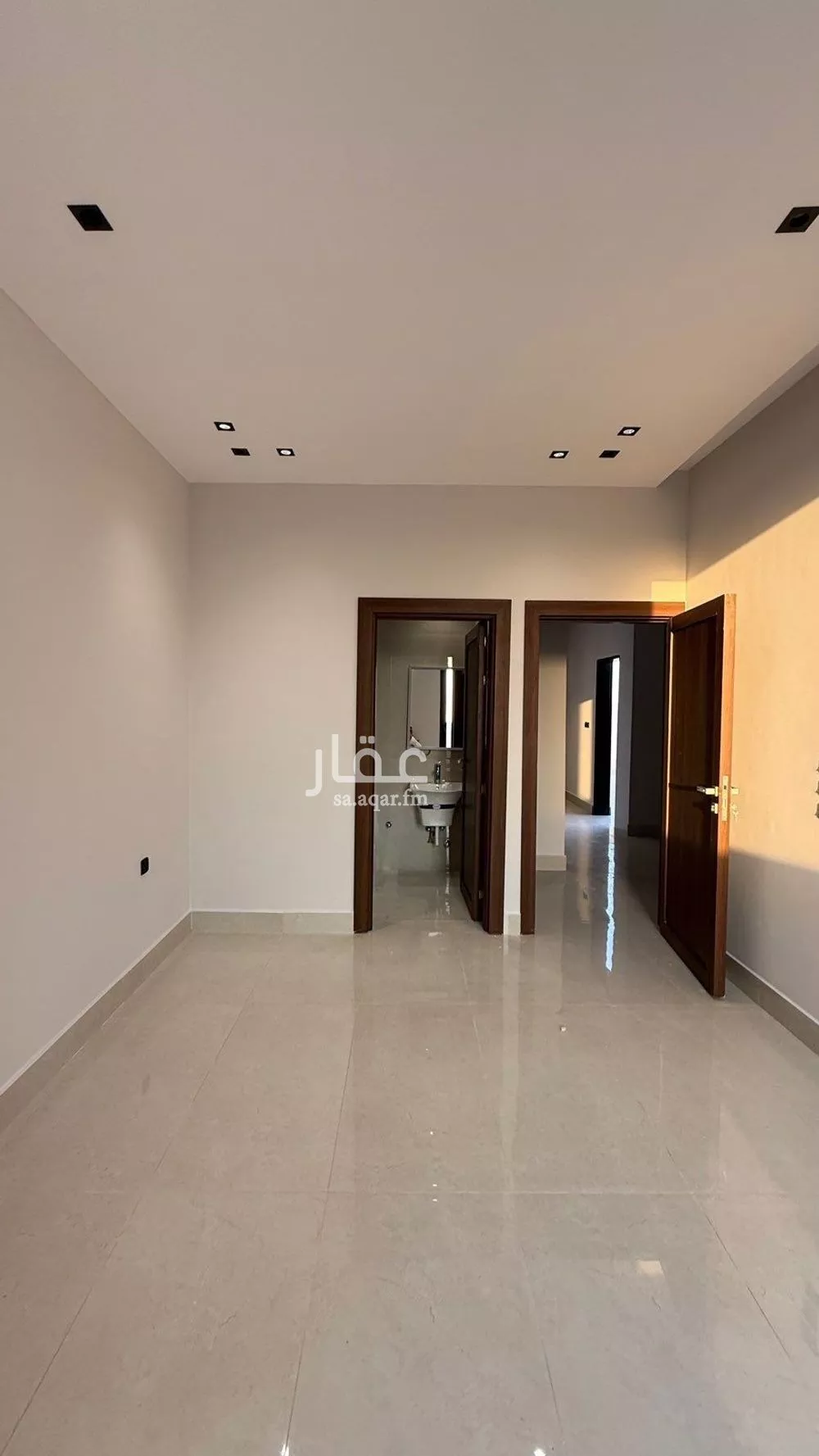 فيلا للبيع في شارع محمد بن أبي بكر القيم, حي المهدية, مدينة الرياض, منطقة الرياض 1 صورة