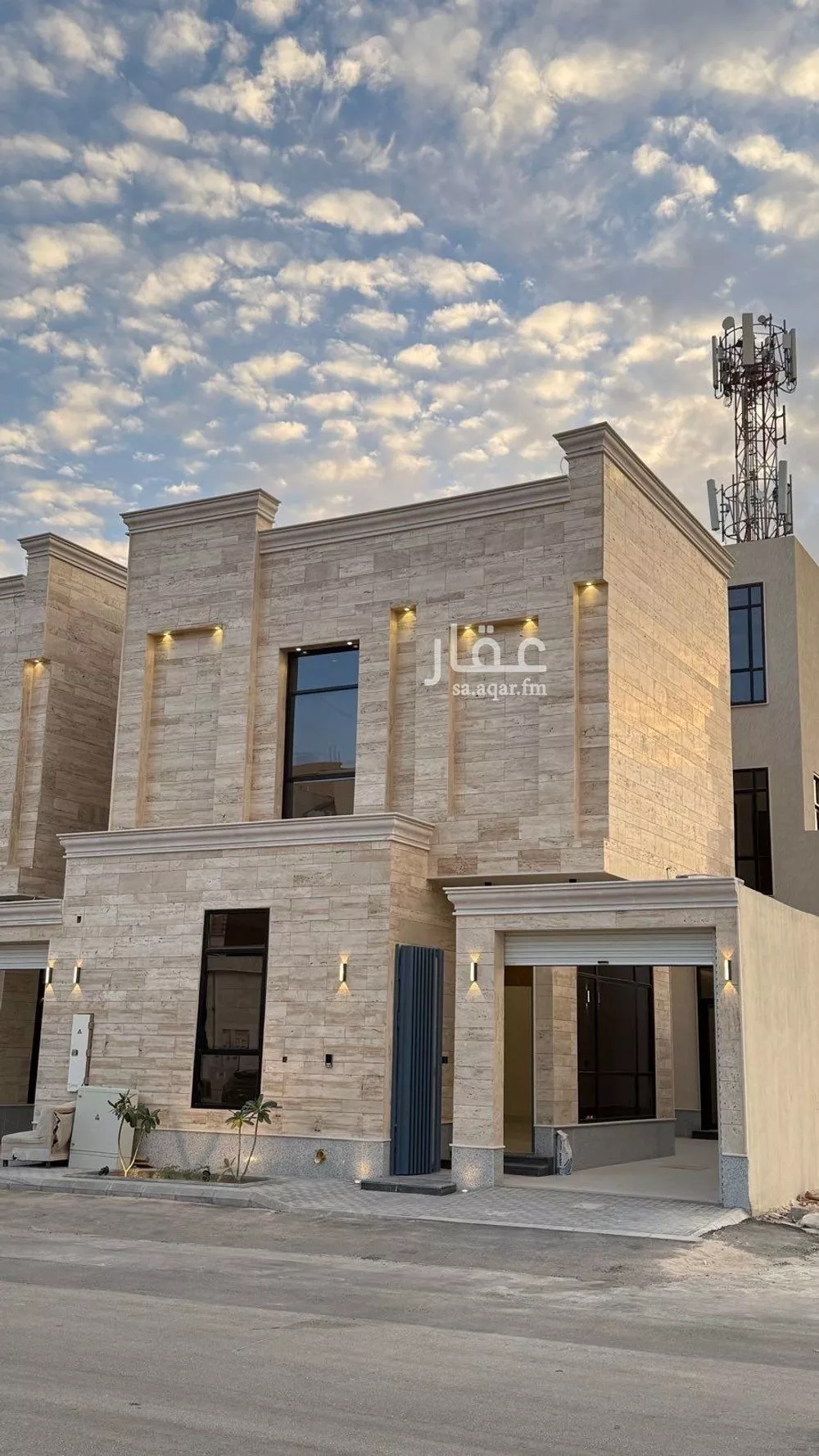 فيلا للبيع في شارع عبداللطيف بن المبارك, حي المهدية, مدينة الرياض, منطقة الرياض 1 صورة