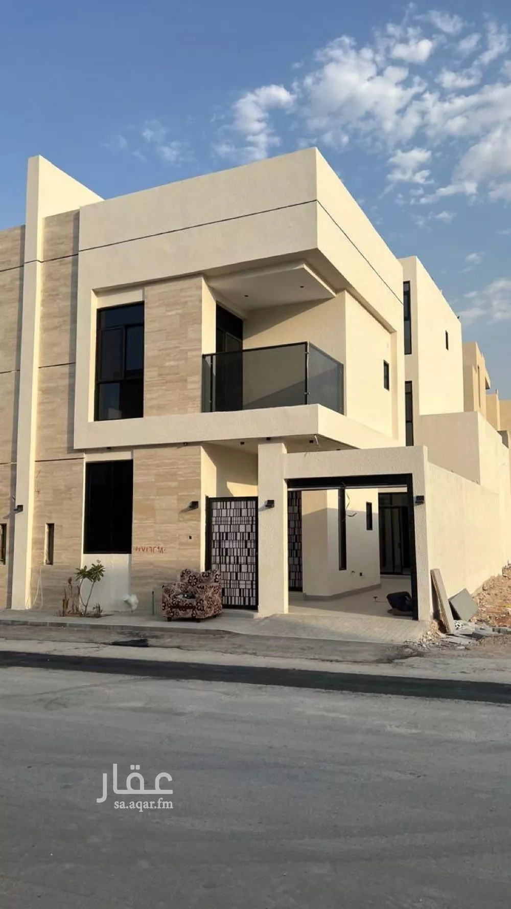 فيلا للبيع في شارع جعفر الأفضلي, حي المهدية, مدينة الرياض, منطقة الرياض 1 صورة