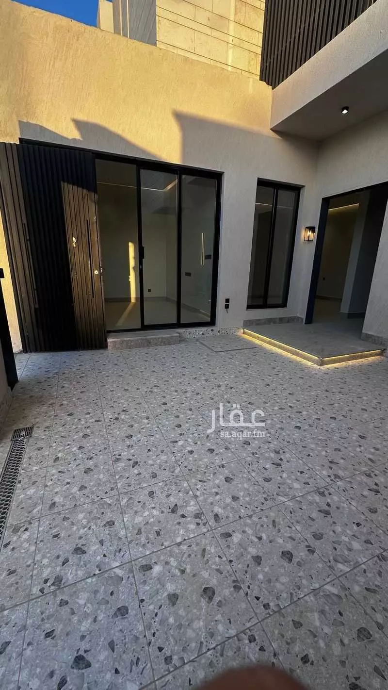 دور للبيع في شارع الضياء, حي الجنادرية, مدينة الرياض, منطقة الرياض 1 صورة