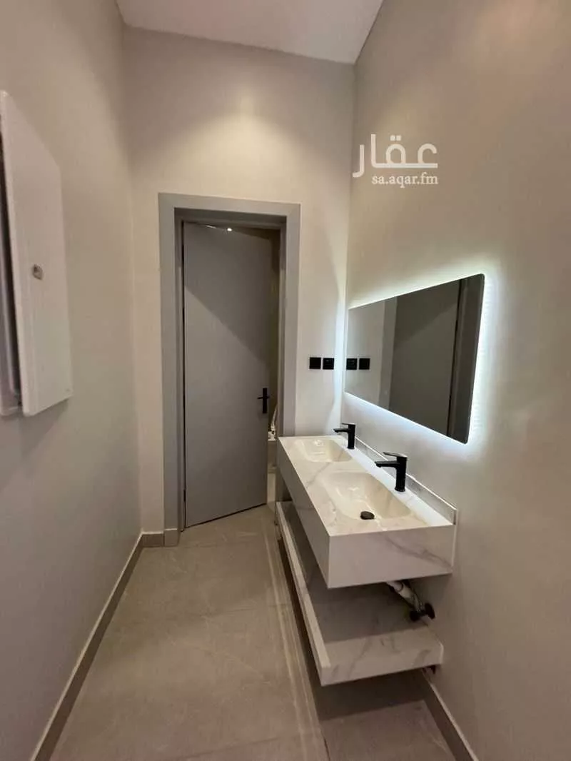 دور للبيع في شارع عبدالحميد السندي, حي البيان, مدينة الرياض, منطقة الرياض 1 صورة