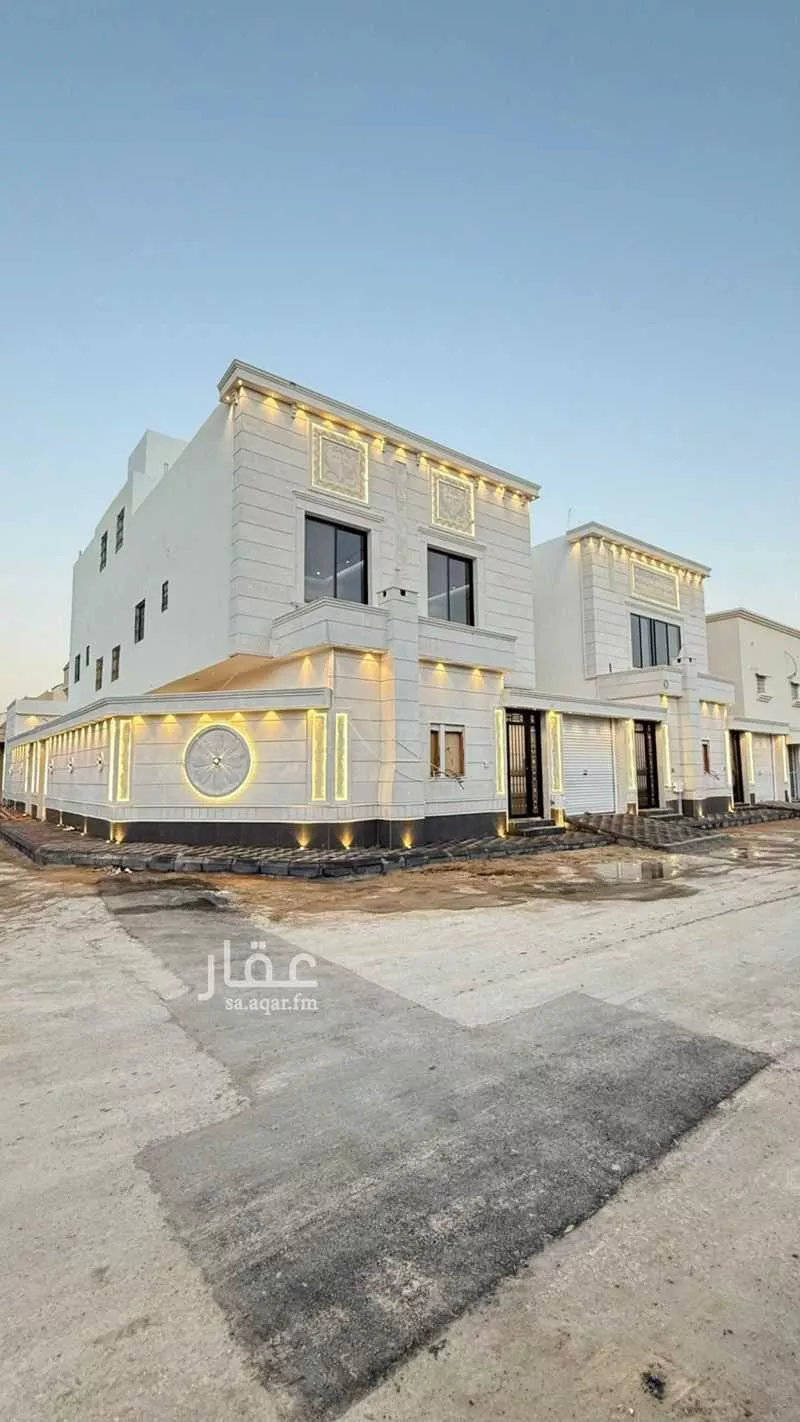 فيلا للبيع في شارع علي بن وهب, حي العزيزية, مدينة الرياض, منطقة الرياض 1 صورة