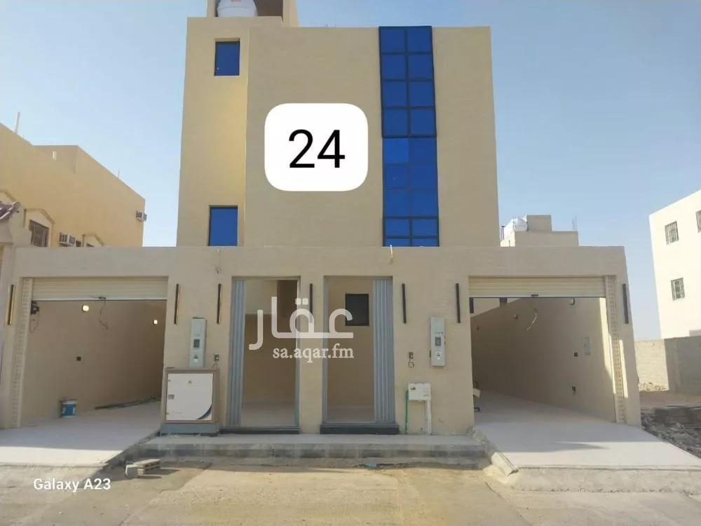دور للبيع في شارع الربيع بنت معوذ, حي طويق, مدينة الرياض, منطقة الرياض 1 صورة