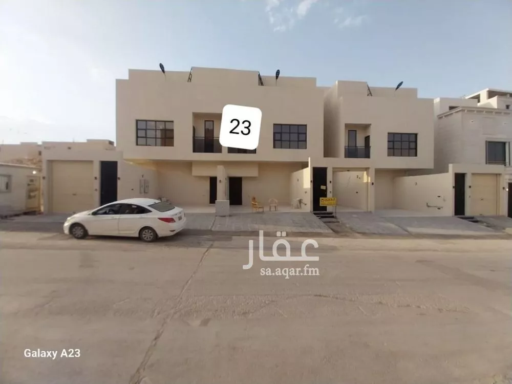 دور للبيع في شارع الكواكب, حي طويق, مدينة الرياض, منطقة الرياض 1 صورة