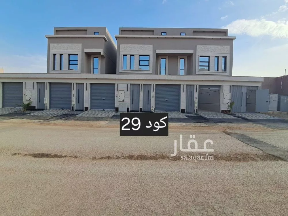 دور للبيع في شارع ابن سبرة, حي العوالي, مدينة الرياض, منطقة الرياض 1 صورة