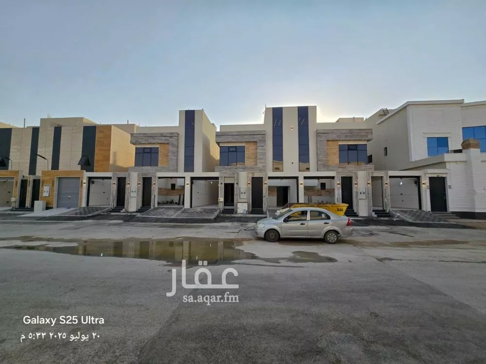 دور للبيع في شارع الزاجل, حي طويق, مدينة الرياض, منطقة الرياض 1 صورة