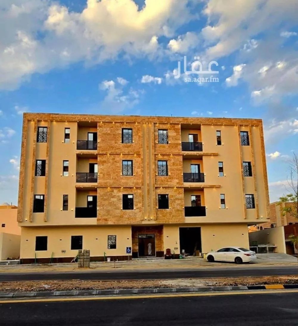 شقة للبيع في شارع عبدالرحمن بن قاسم, حي عكاظ, مدينة الرياض, منطقة الرياض 1 صورة