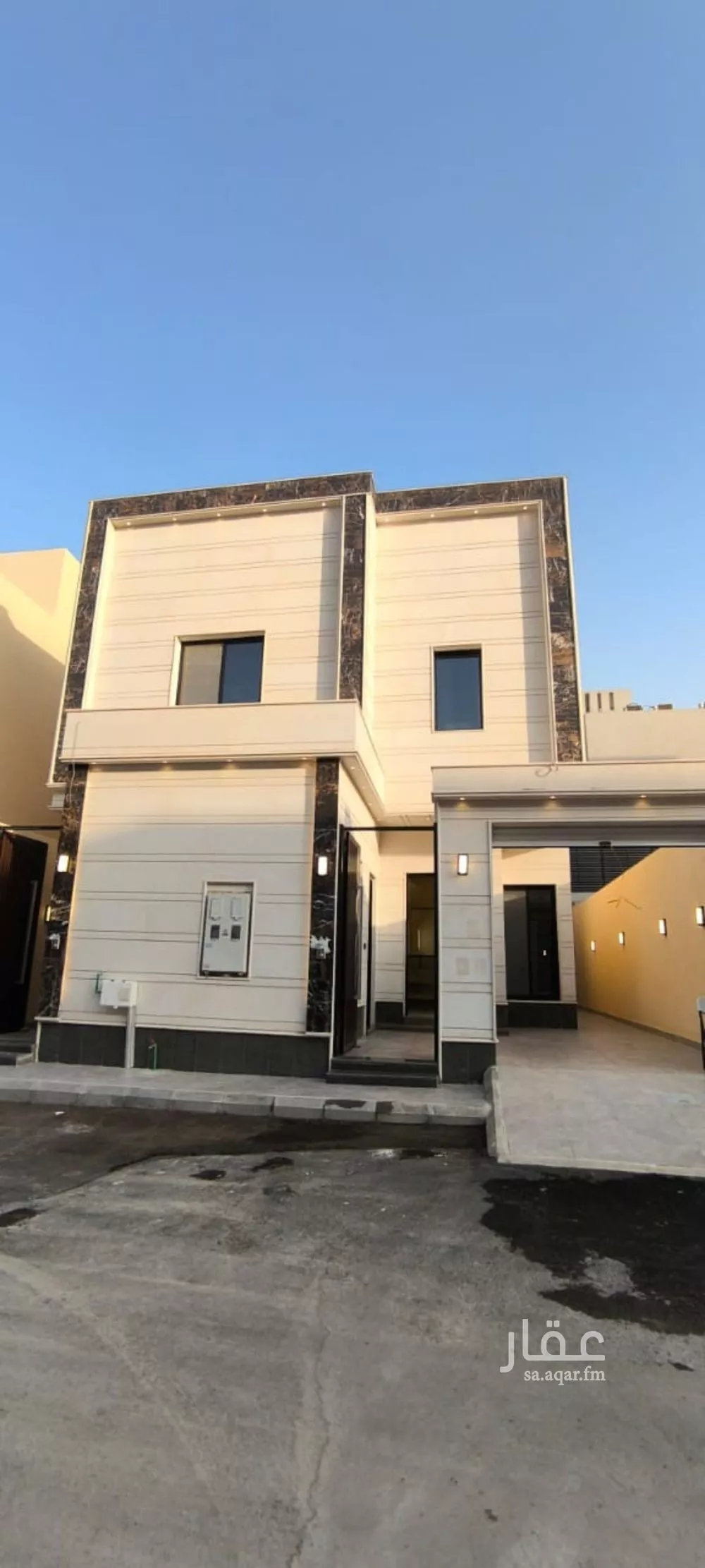 فيلا للبيع في شارع جرير بن حازم, حي الرمال, مدينة الرياض, منطقة الرياض 1 صورة