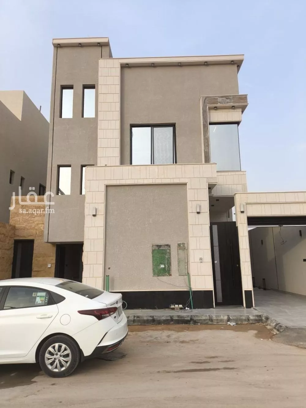 دور للبيع في شارع عبدالقدوس الانصاري, حي الرمال, مدينة الرياض, منطقة الرياض 1 صورة