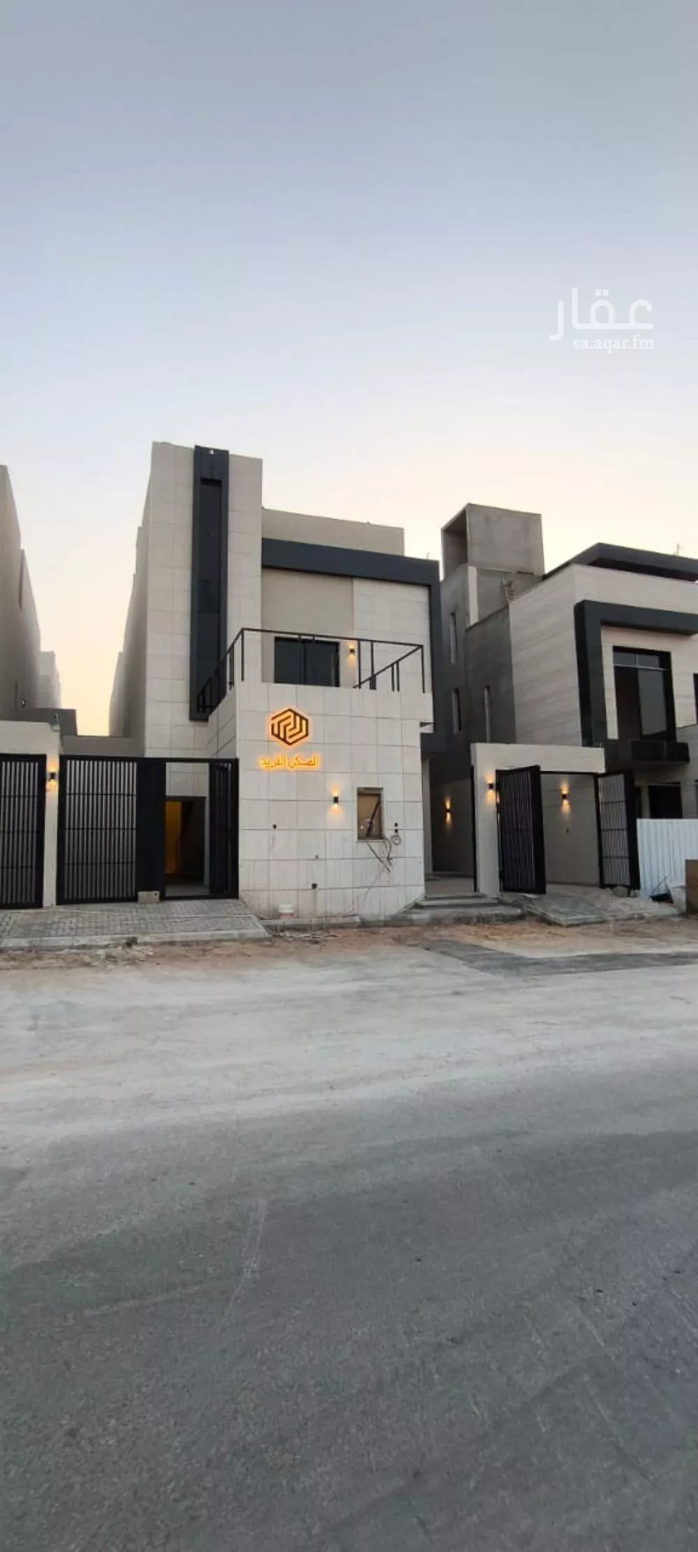 فيلا للبيع في شارع ابن الربيع الشيباني, حي الرمال, مدينة الرياض, منطقة الرياض 1 صورة