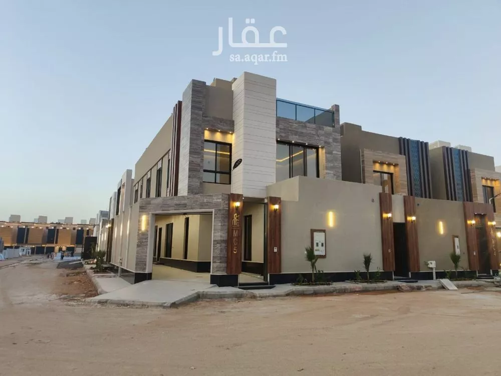 فيلا للبيع في شارع عبدالقدوس الانصاري, حي الرمال, مدينة الرياض, منطقة الرياض 1 صورة