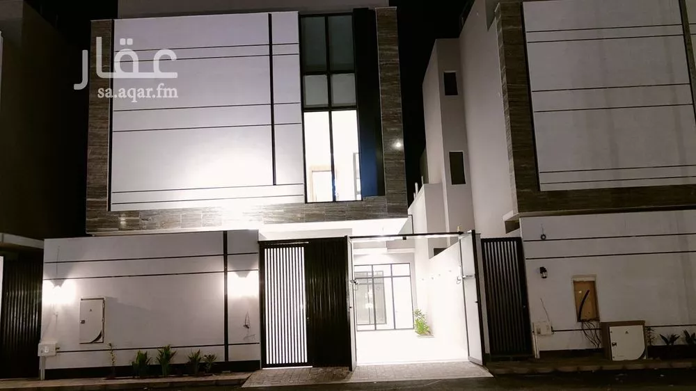 فيلا للبيع في شارع عبدالقدوس الانصاري, حي الرمال, مدينة الرياض, منطقة الرياض 1 صورة