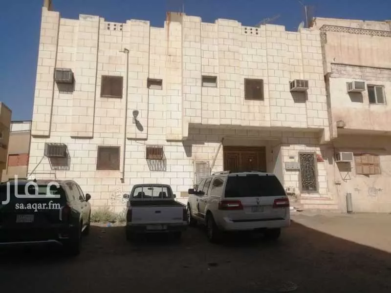 عمارة للإيجار في شارع عبداللَه ابن عبدالرحمن النوفلي ، حي الظاهرة ، المدينة المنورة ، منطقة المدينة المنورة 1 صورة