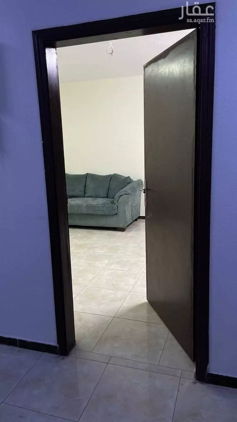 شقة للإيجار في شارع الدهناء ، حي العزيزية ، الرياض ، منطقة الرياض 1 صورة