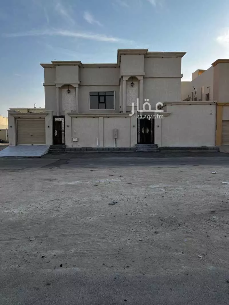 فيلا للبيع في شارع الندوة, حي العزيزية الأول, مدينة الاحساء, المنطقة الشرقية 1 صورة