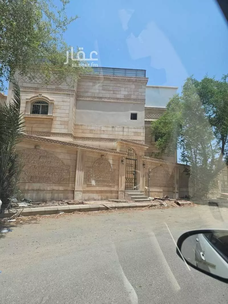 عمارة للبيع في شارع القاسم النويري, حي الحمدانية, مدينة جدة, منطقة مكة المكرمة 1 صورة