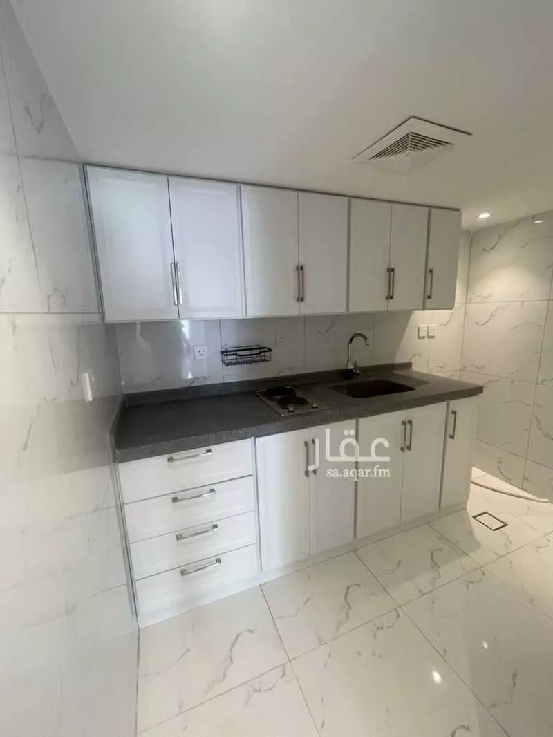 شقة للإيجار في شارع عبدالله بن حسن آل الشيخ, حي المصيف, مدينة الرياض, منطقة الرياض 1 صورة