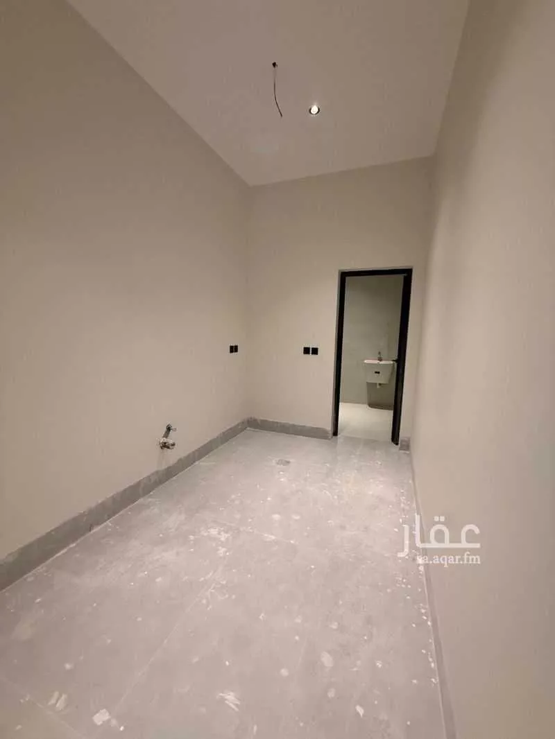 مكتب تجاري للإيجار في شارع الملك فهد ابن عبدالعزيز , حي الأمواج, مدينة الخبر, المنطقة الشرقية 1 صورة