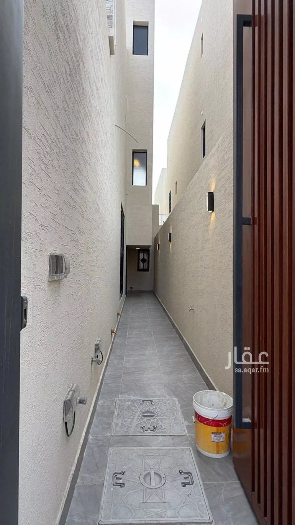 فيلا للبيع في شارع مافيه اسم , حي الرمال, مدينة الرياض, منطقة الرياض 1 صورة