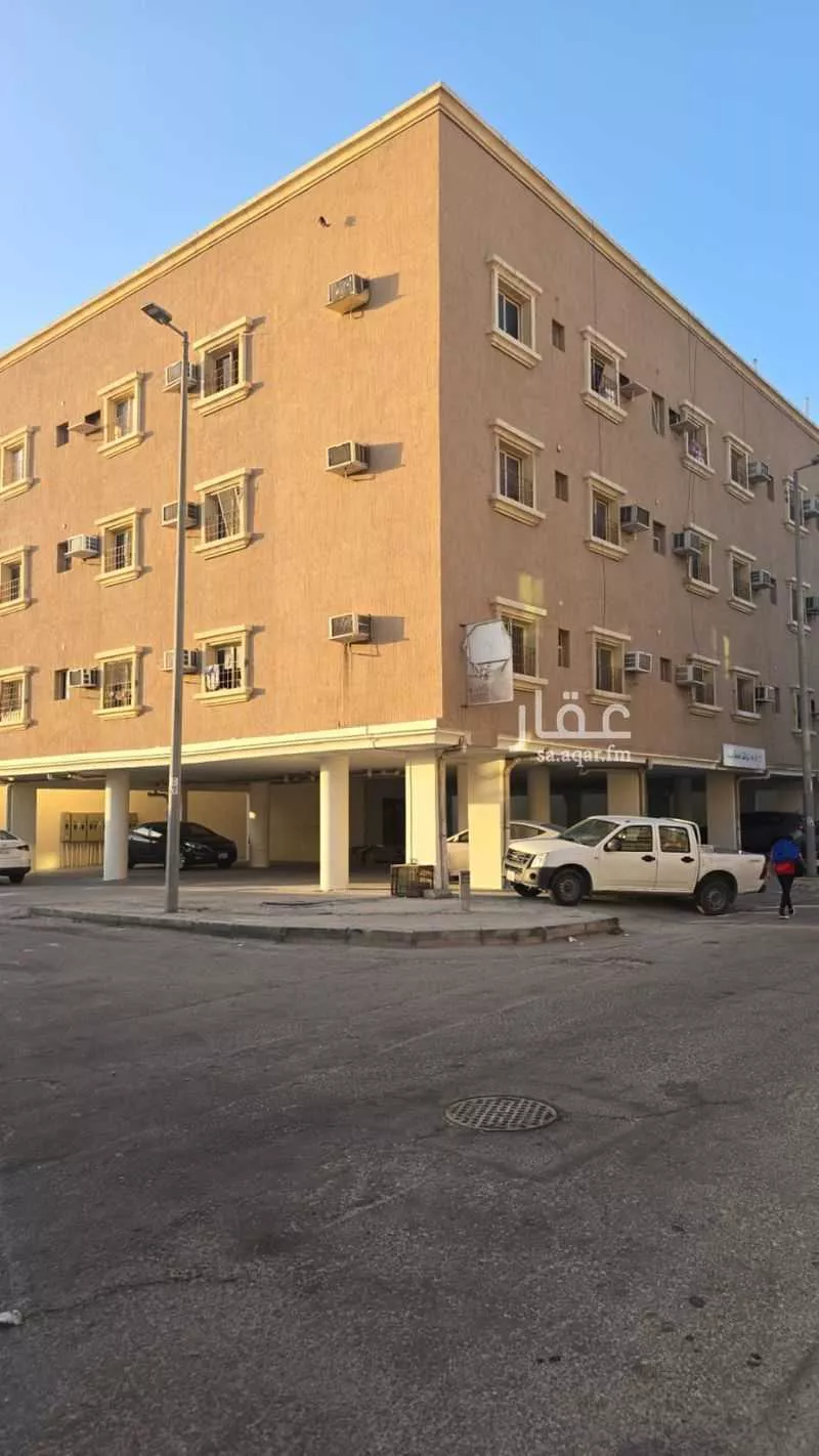 عمارة للبيع في شارع النابغه الذبياني ، حي الزهور ، الدمام ، الدمام 1 صورة