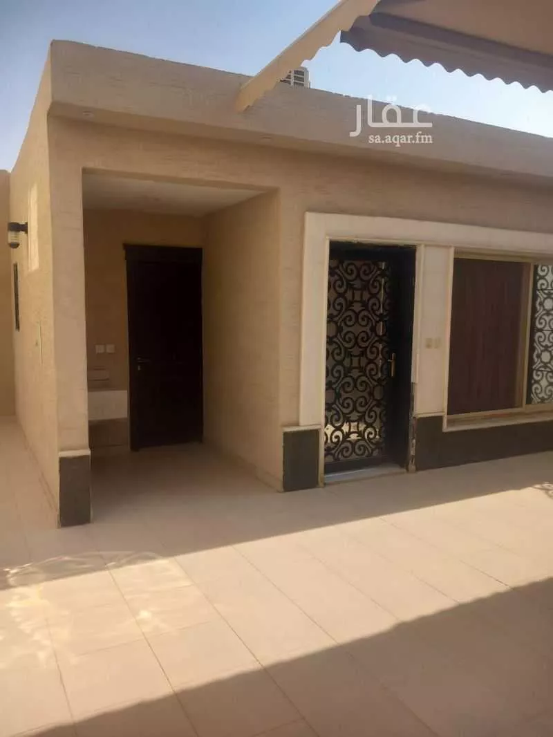 فيلا للإيجار في شارع النوارس ، حي عريض ، الرياض ، منطقة الرياض 1 صورة