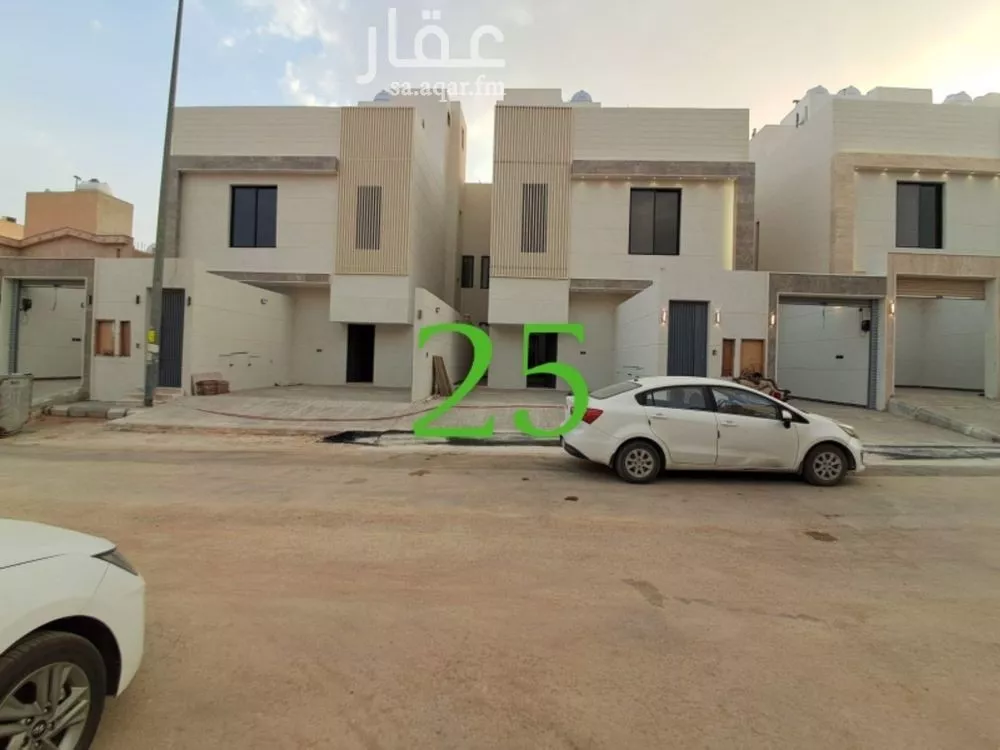 دور للبيع في شارع جلال الدين بن محمد الطبري, حي طويق, مدينة الرياض, منطقة الرياض 1 صورة